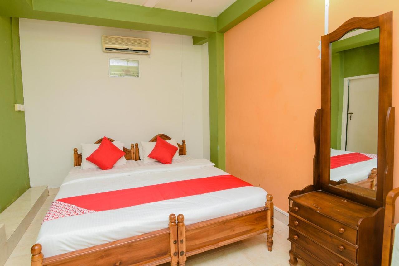 Blue Haven Guest House Kandy Buitenkant foto