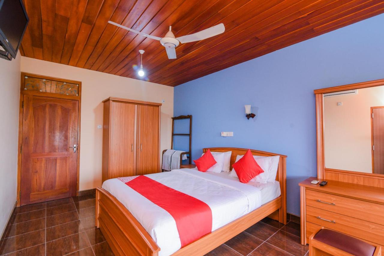Blue Haven Guest House Kandy Buitenkant foto