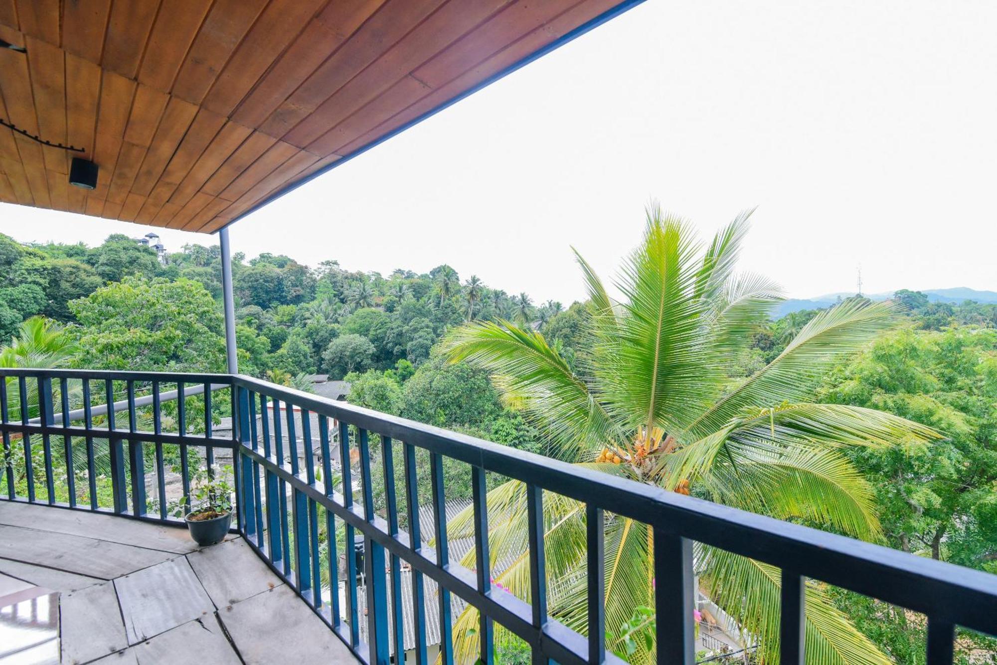 Blue Haven Guest House Kandy Buitenkant foto